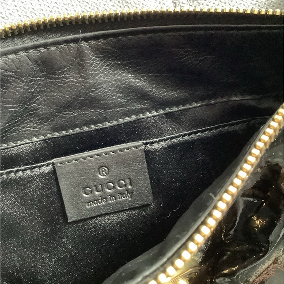 Very dressy GUCCI GO OUT clutch/ bag 🔥🔥🔥 - Picture 12 of 16